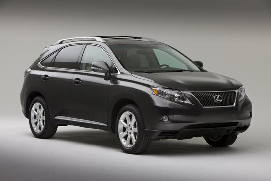 µQ740/;32 SUV